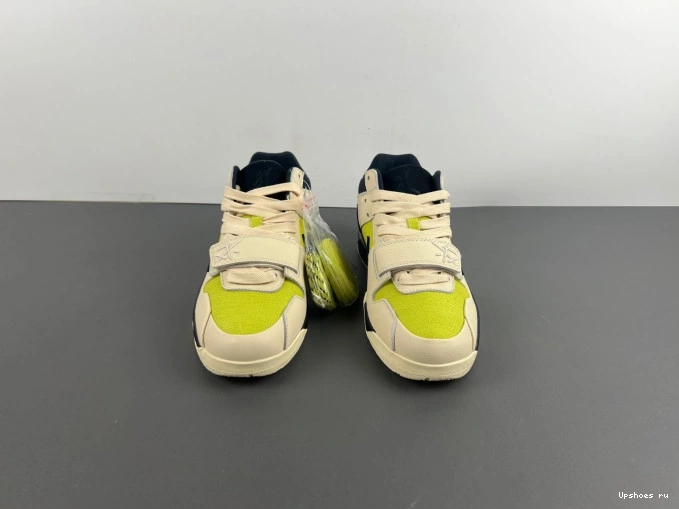 Scott Jordan TR Jumpman Jack Travis 0204